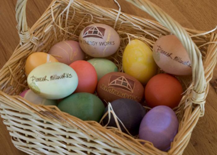 4.10.09_easter_eggs.jpg
