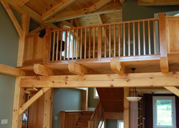 loft_in_timber_home.jpg