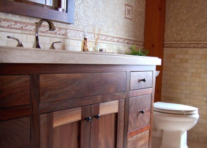 walnut_bath_corner_timber.jpg