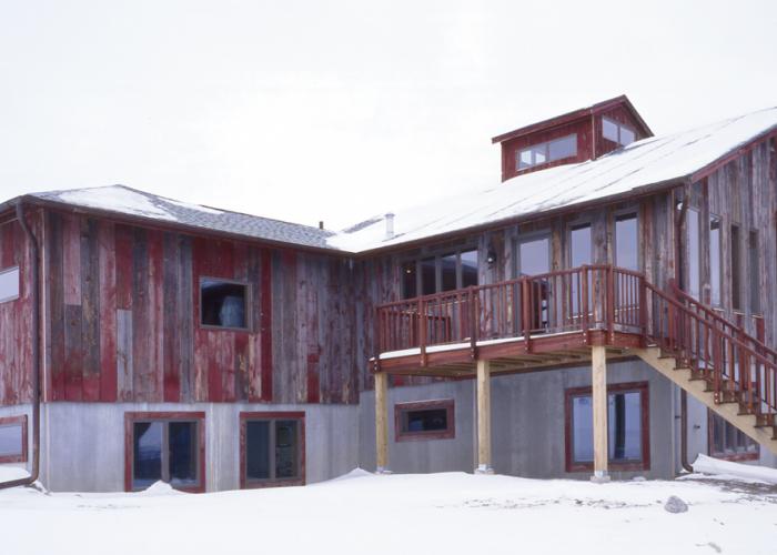red_barn_siding_res_home.jpg