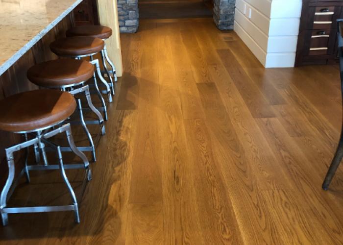 pioneer_millworks_modern_farmhouse_oak_flooring.jpg