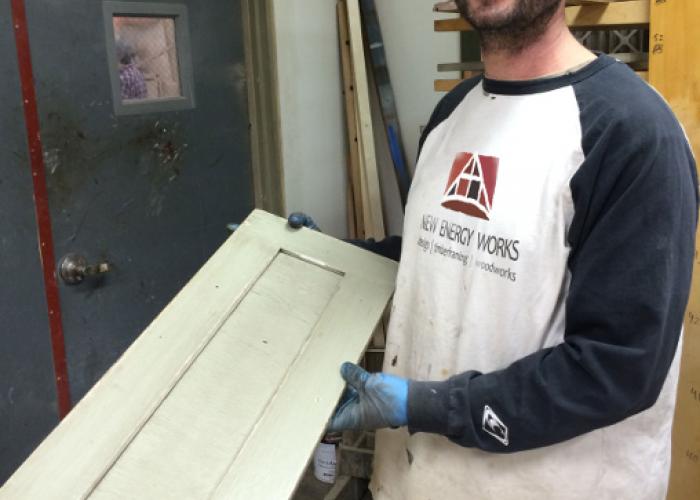 hans_finishing_newwoodworks_door.jpg