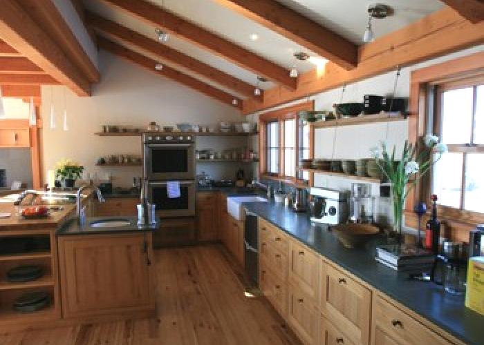 timber_frame_kitchen_hickory.jpg