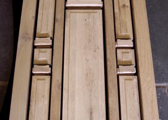 wire_brushed_reclaimed_oak_door.jpg