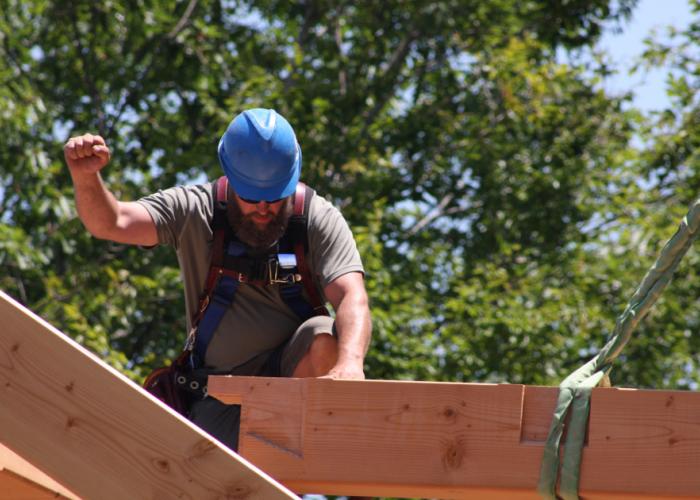 jake_setting_timber.jpg