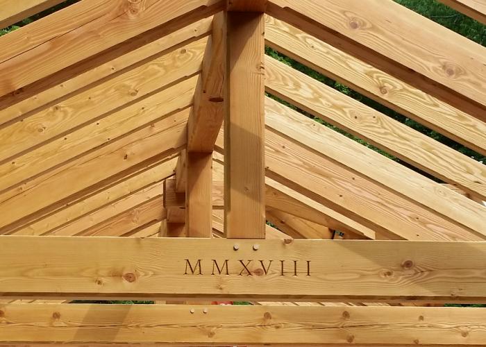 2018_timber_carving_singer_farm_ny.jpg