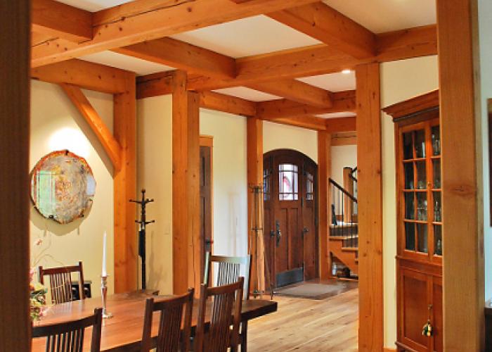 dining_room_to_front_door_web.jpg