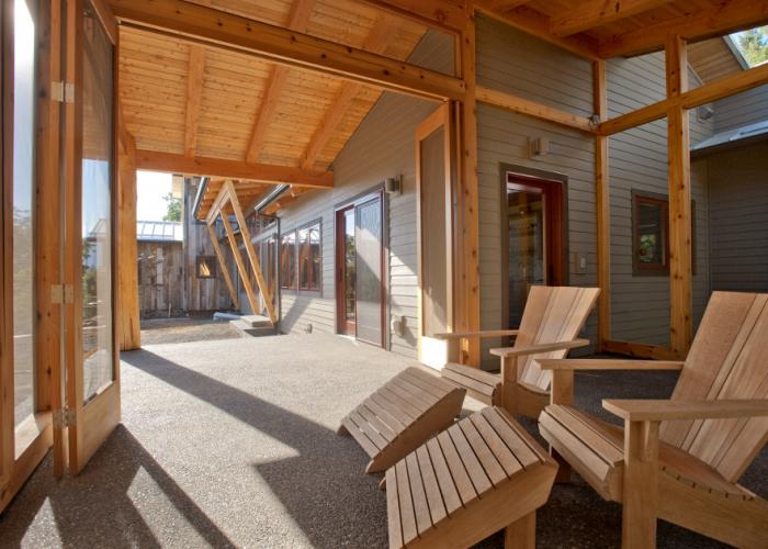timber_frame_porch_washington.jpg