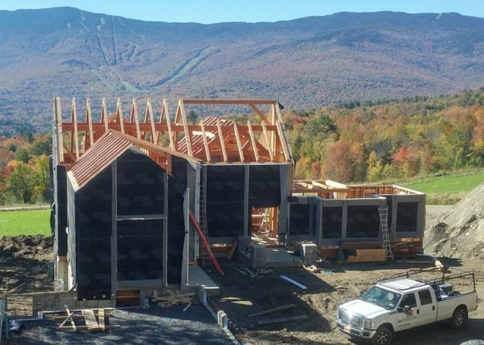 timber_frame_enclosure_vermont.jpg