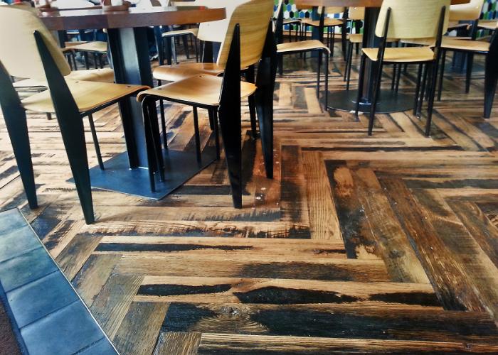 nando_floor_black_and_tan_edited.jpg