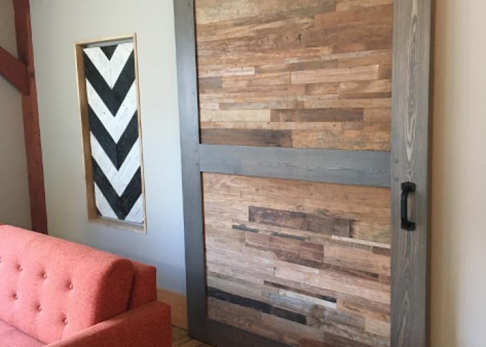 reclaimed_wood_flat_track_door_newwoodworks.jpg